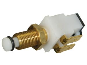 Bremslichtschalter zu Case-Steyr passend zu Case CS 78, 80, 86, 90, 94, 100, 105, 110, 120, 130, 150; Steyr 9078, M 9078, 9080 M, M 9083, 9086, M 9086, 9090 M, 9094, M 9094, 9100 M, 9105, 9115, 9125, 9145 Ö90973