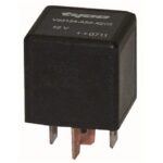 Einschaltrelais 12V - 40/15A 140758024, 140758047 passend für Steyr 900er 9000er CS CVT CVX siehe Details Ö74891