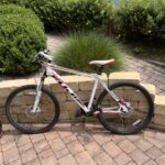 Fahrrad Rad Mountainbike Bike Herren FUJI (oder auch Damen) Weiss - Rot - Schwarz sehr schönes Sportrad